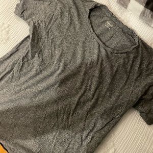 madewell short sleeve grey tee shirt